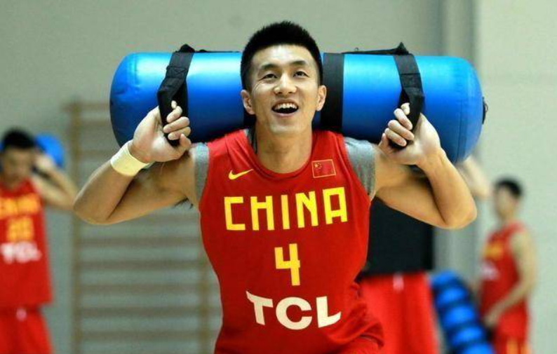 国青男篮发 国青男篮发